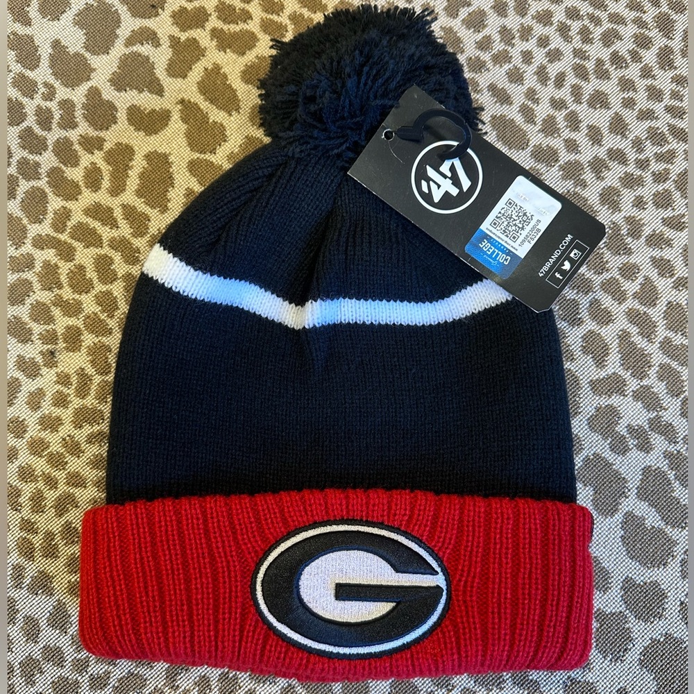 NWT UGA Georgia Bulldogs Pom Beanie with Logo~OS~Black w White Stripe~$35